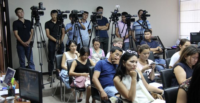 Завершился первый этап выборной кампании-период выдвижения кандидатов на должность Президента Кыргызской Республики